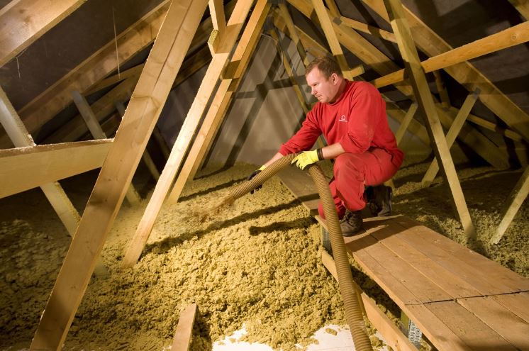 Čo všetko musí zvládať kvalitná strecha na dome?