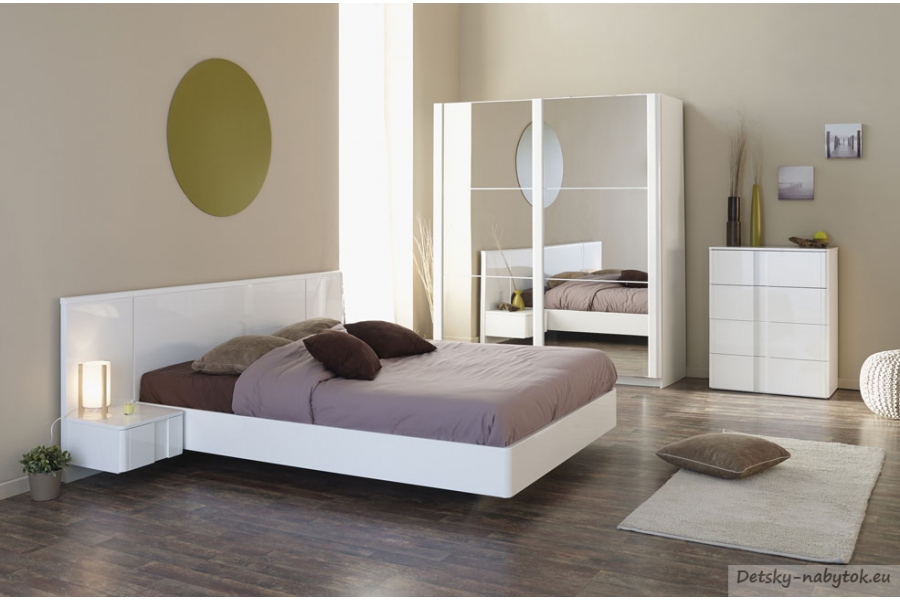 Komoda – neoceniteľný kus nábytku nielen do spálne