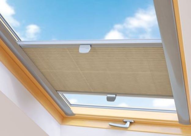 Rolety: Chránia nábytok a prinášajú estetiku a funkčnosť do interiéru