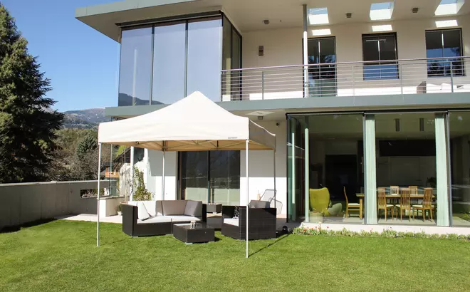 Mobilný záhradný stan nahradí aj drahý záhradný altánok