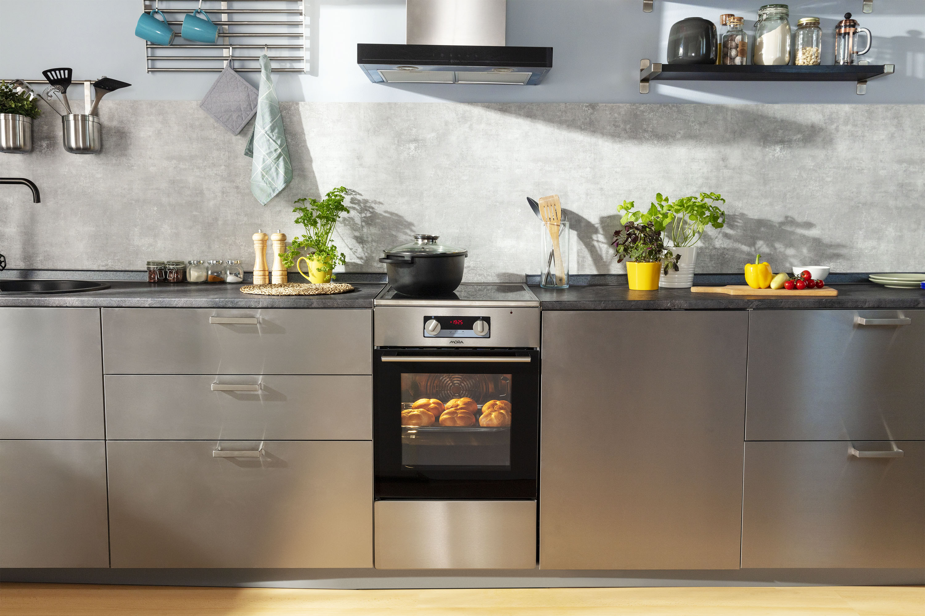 Nepodceňujte pravidelné čistenie rúry. Aj to ovplyvní spotrebu