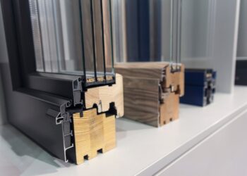 Výhody drevohliníkových okien a vchodových dverí